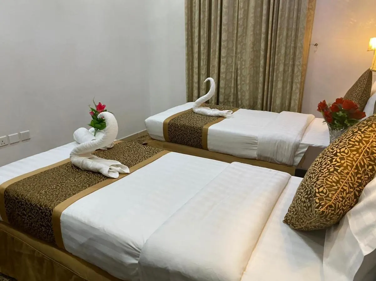 الرياض ريست نايت للأجنحة الفندقية - التعاون حسين بن علي