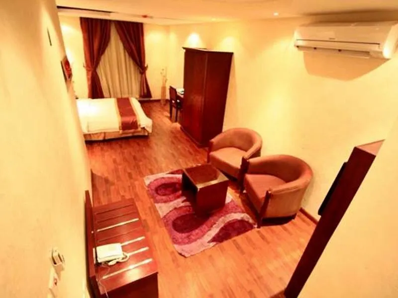 Rest Night Hotel Suites - Al Ta'Awon-Hussin Bin Ali Riyadh